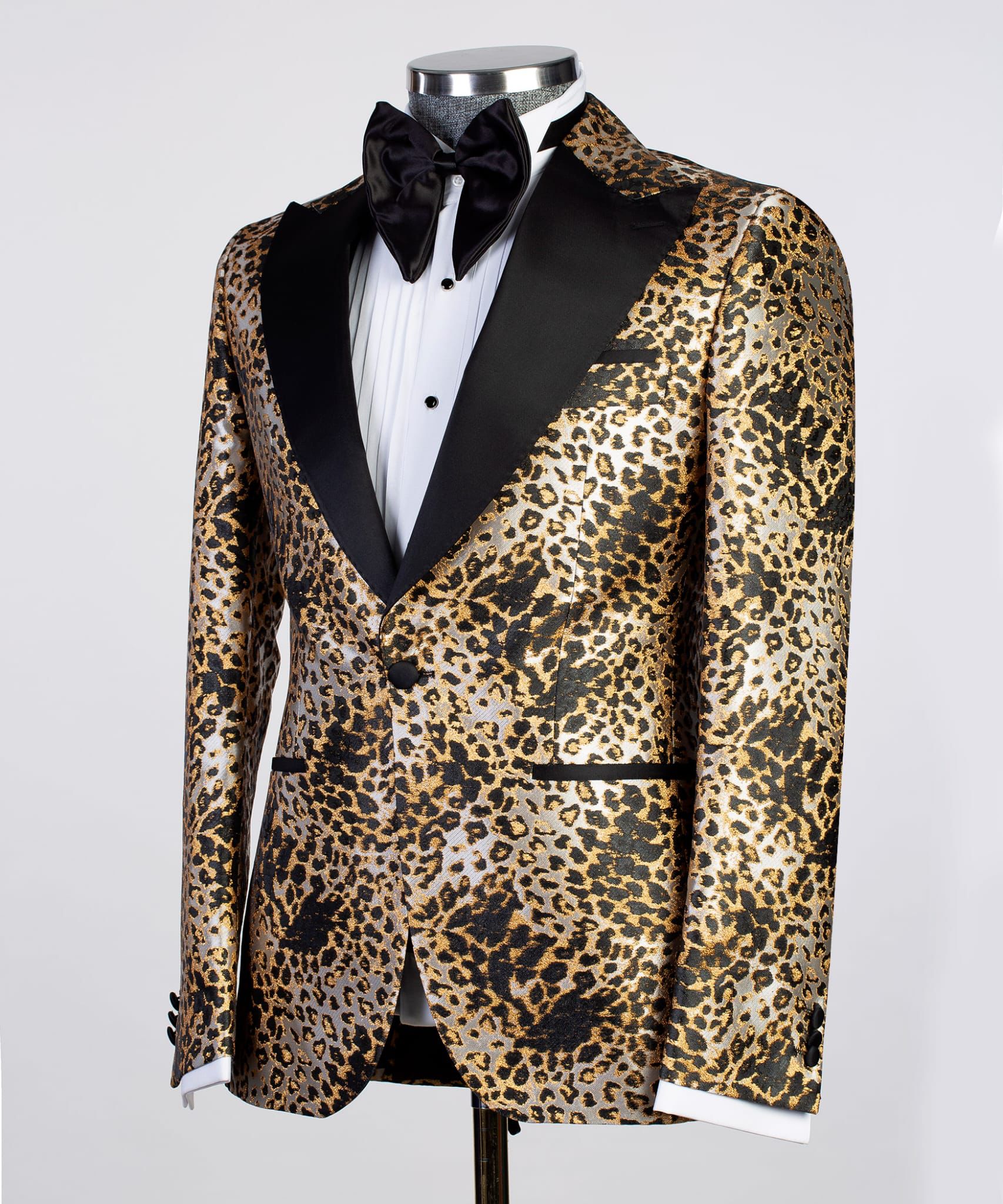 suit1