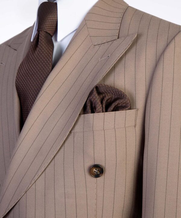 The Aristocrat - Image 5