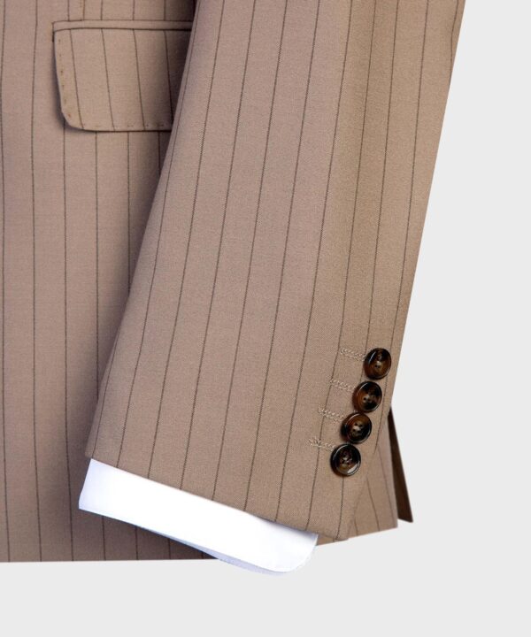 The Aristocrat - Image 3